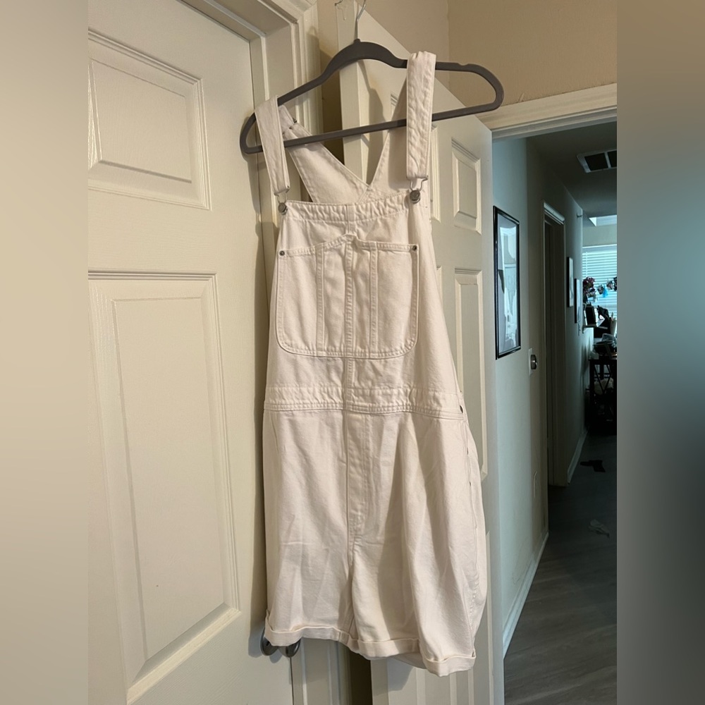 🤍 Old Navy 3X Short Overalls 🤍